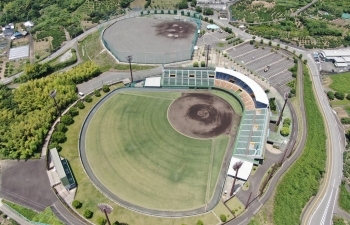 静岡市清水庵原球場全景画像