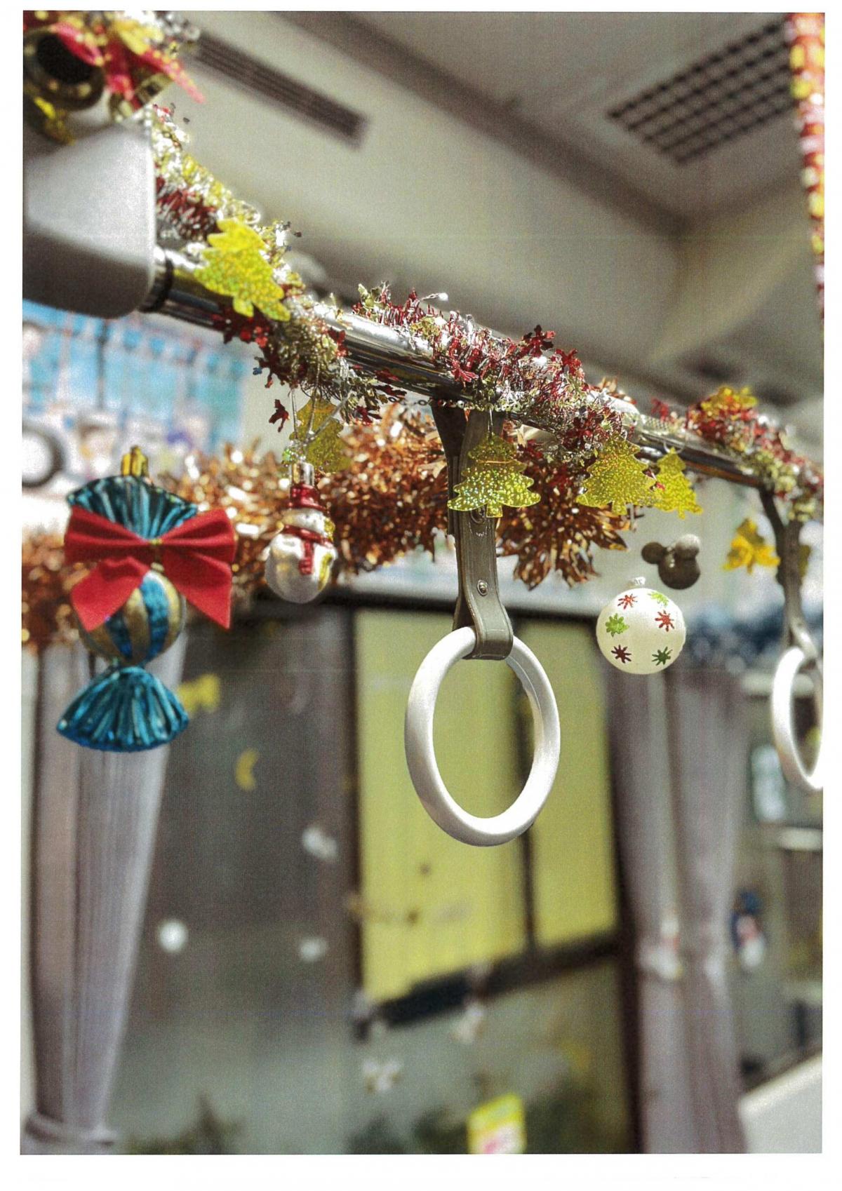 由比蒲原病院線クリスマス仕様車