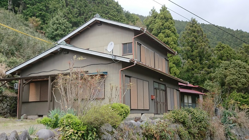 中山間地域の空き家イメージ画像