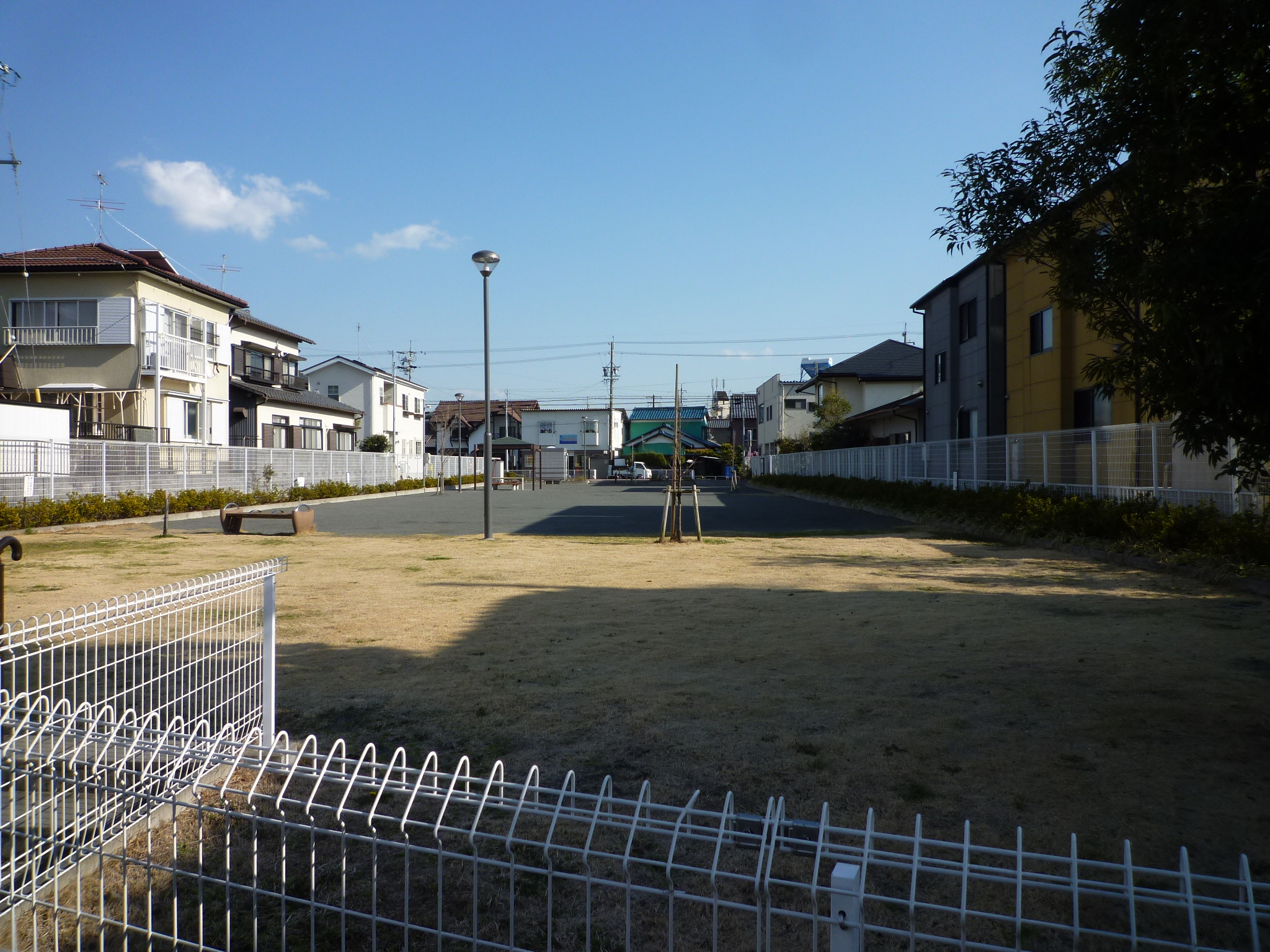 川合旭町公園