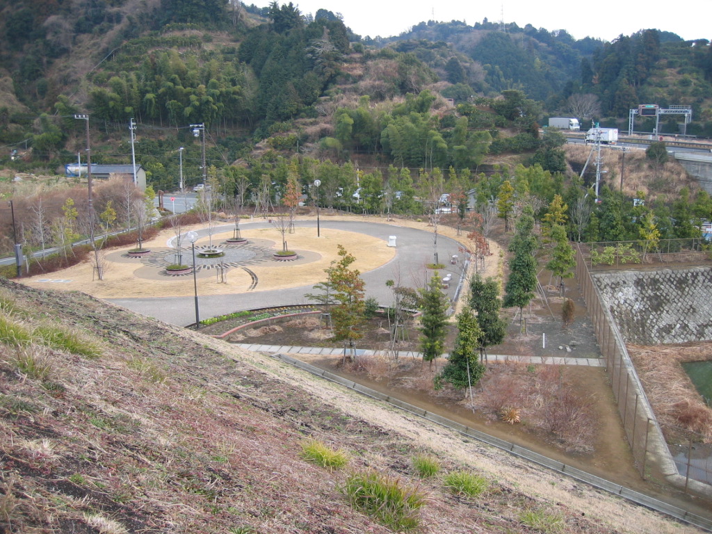 清水東山田釜跡公園