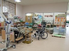 展示ホール（介護用ベッド等）