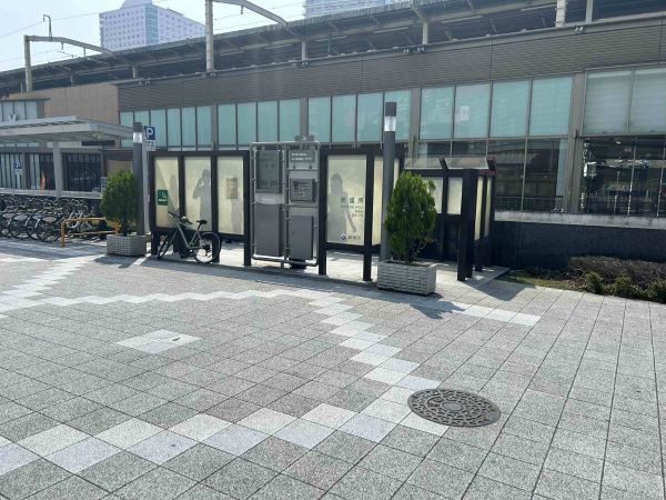 静岡駅北口広場喫煙所（全体）
