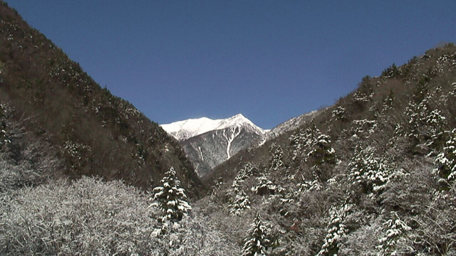 牛首峠2