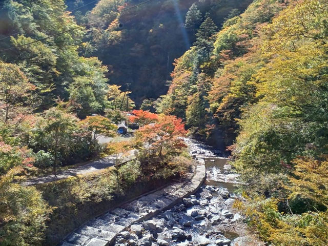 梅ケ島温泉街の様子2