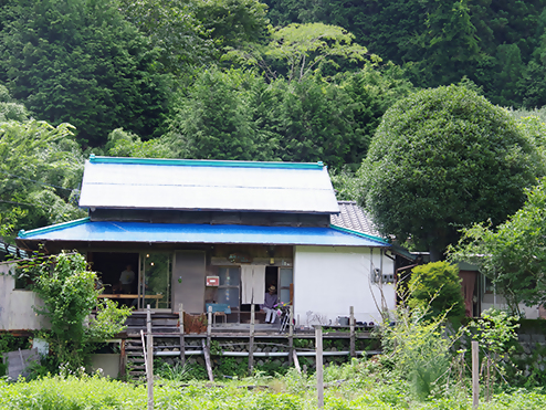 満緑カフェ外観