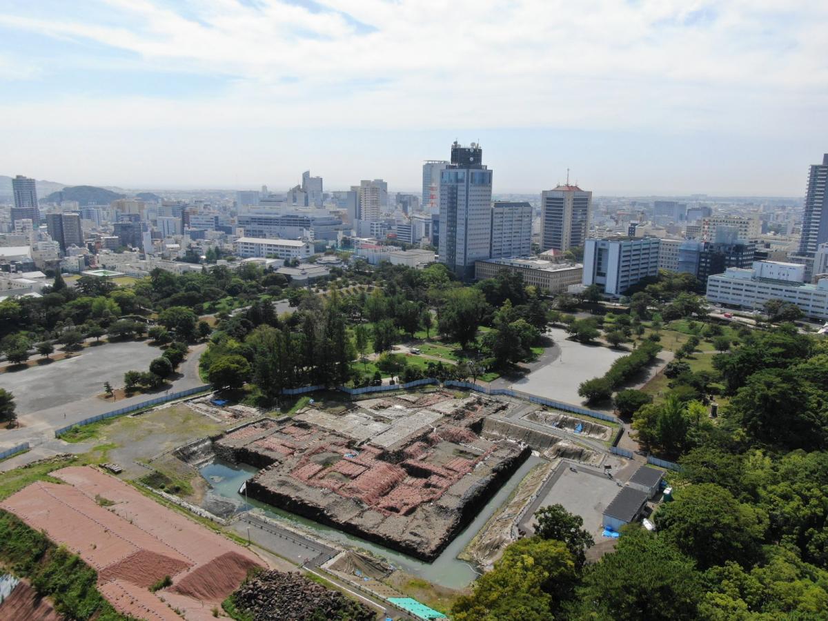 発掘調査現場ドローン撮影