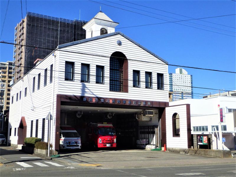 稲川出張所外観