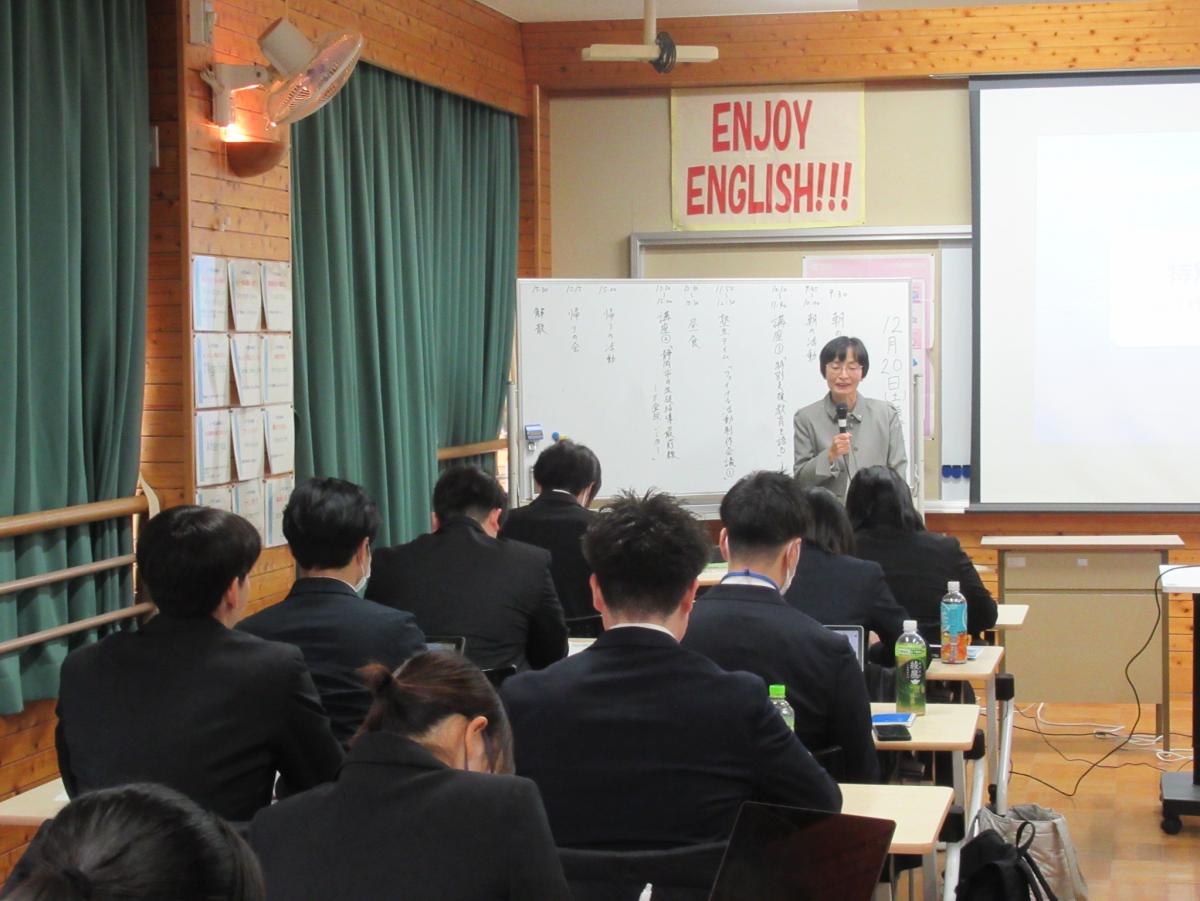 午前中の講義の様子