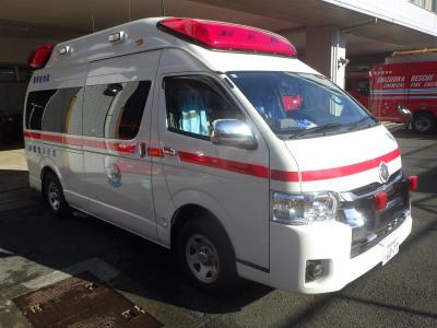 庵原救急1（斜め前方からの写真）