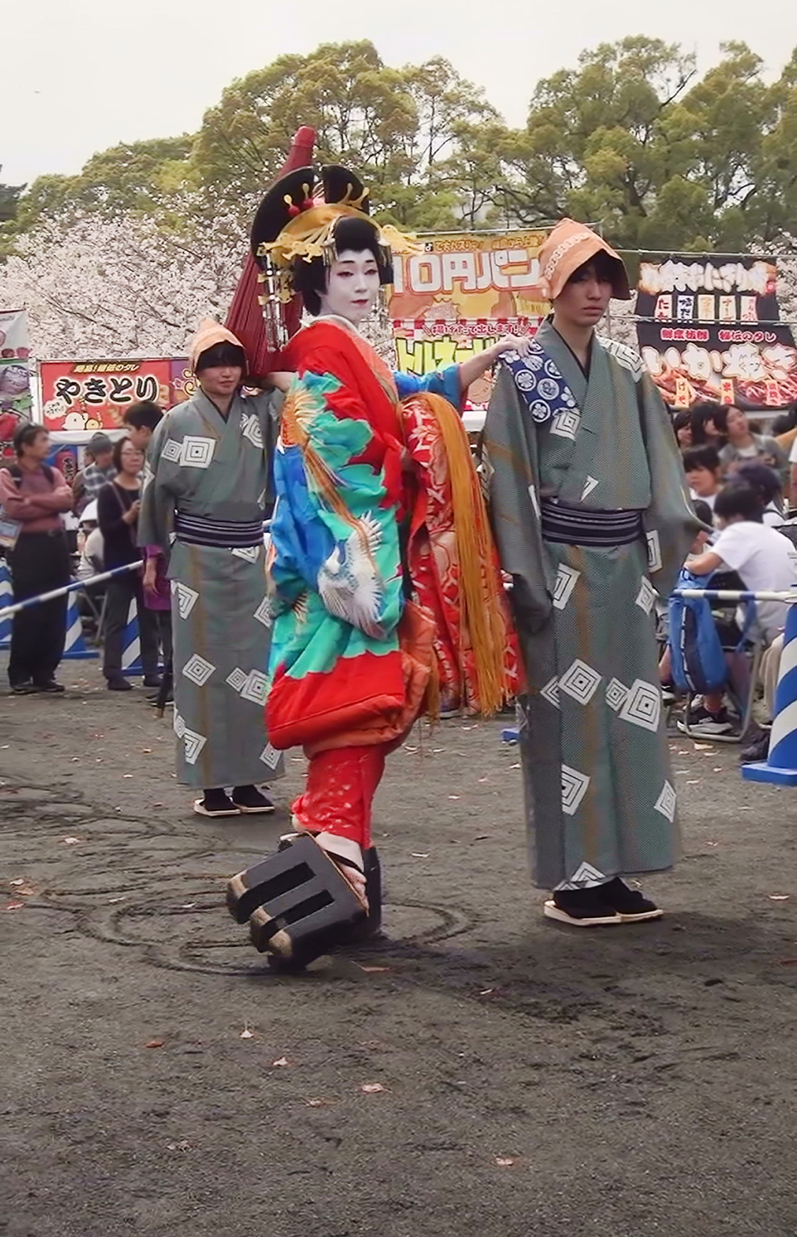 静岡まつり賑わう