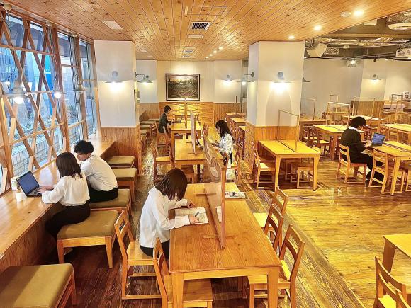 学習スペースイメージ（茶木魚）