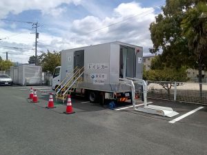 トイレカー