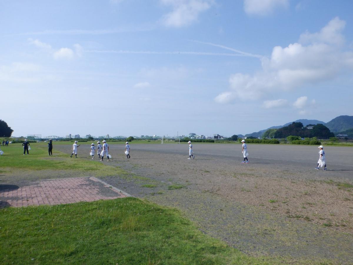 清掃の写真（河川）